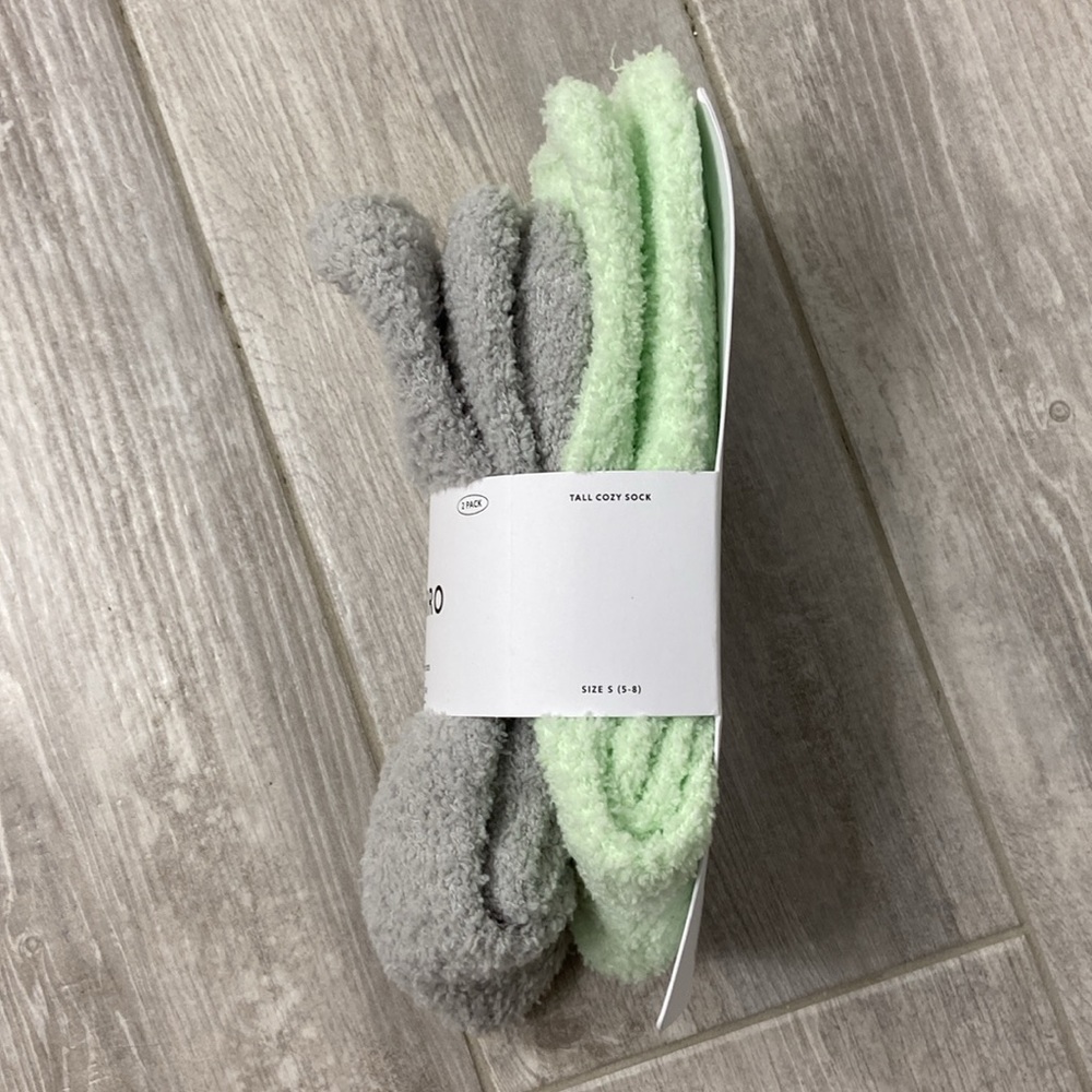 Morro for Athleta tall cozy socks NWT - Picture 2 of 9